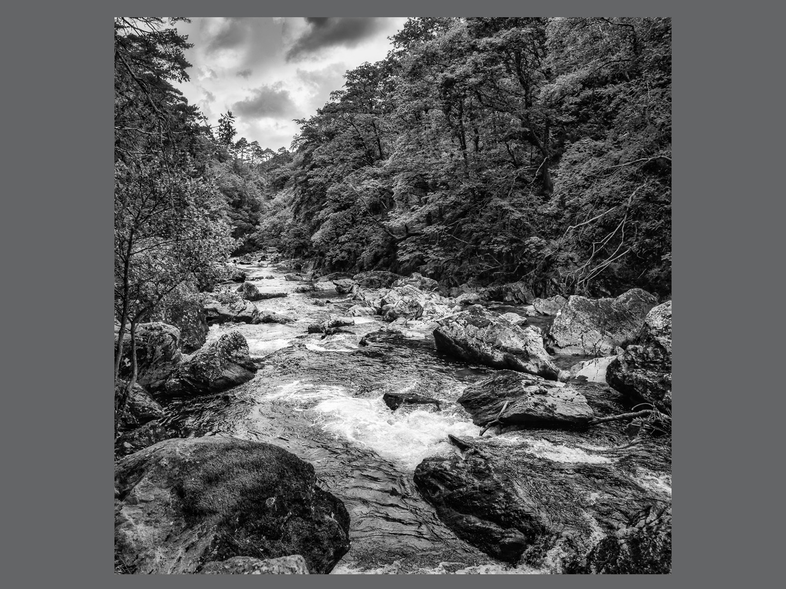 Afon Glaslyn at Aberglaslyn